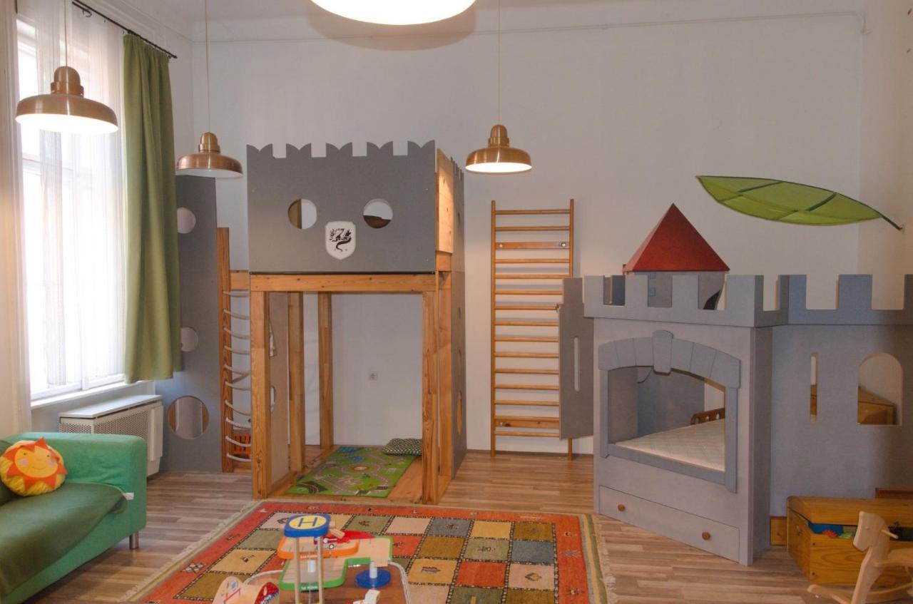 Green Dot Home Сомбатхей Экстерьер фото